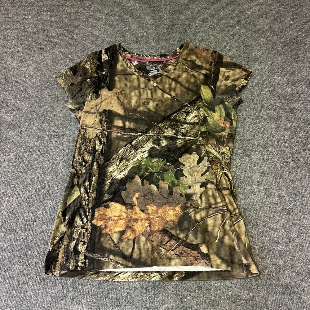 Mossy Oak T-Shirt Womens Size M Brown Camo V-Neck Short Sleeve Outdoor Hunting
